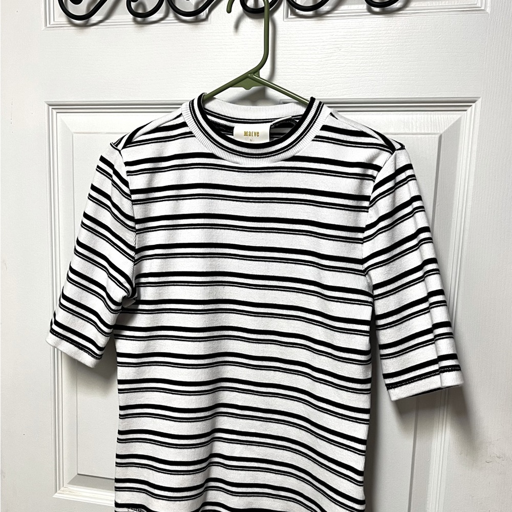 Anthropologie Maeve - Great Basic - Knit Top